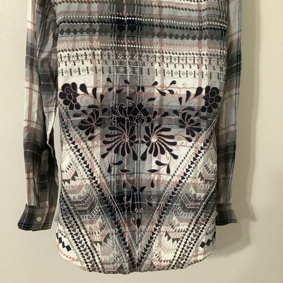 NTW Tolani Collection Plaid Embroidered Cabincore Western Button Down Shirt Sz S - Picture 6 of 7
